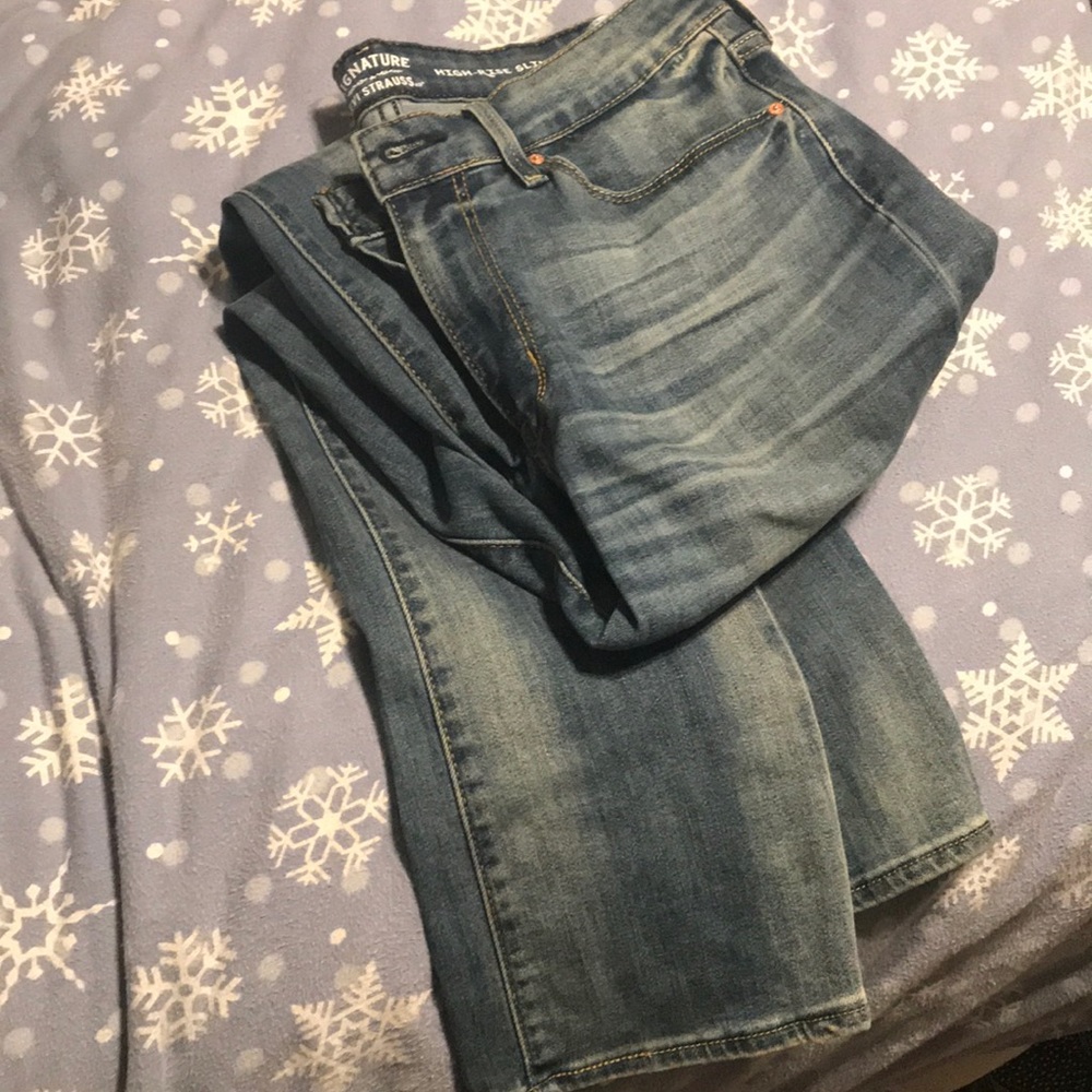 Jeans